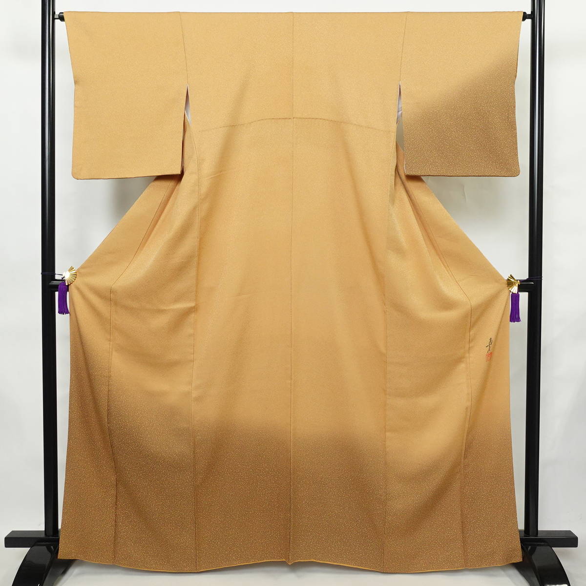 付け下げ 良品 落款入り 正絹 その他の柄 袷仕立て 身丈163.5cm 裄丈64.5cm リサイクル着物 着物 七五三 お宮参り フォーマル シンプル 黄・黄土色_画像1