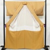 付け下げ 良品 落款入り 正絹 その他の柄 袷仕立て 身丈163.5cm 裄丈64.5cm リサイクル着物 着物 七五三 お宮参り フォーマル シンプル 黄・黄土色_画像3