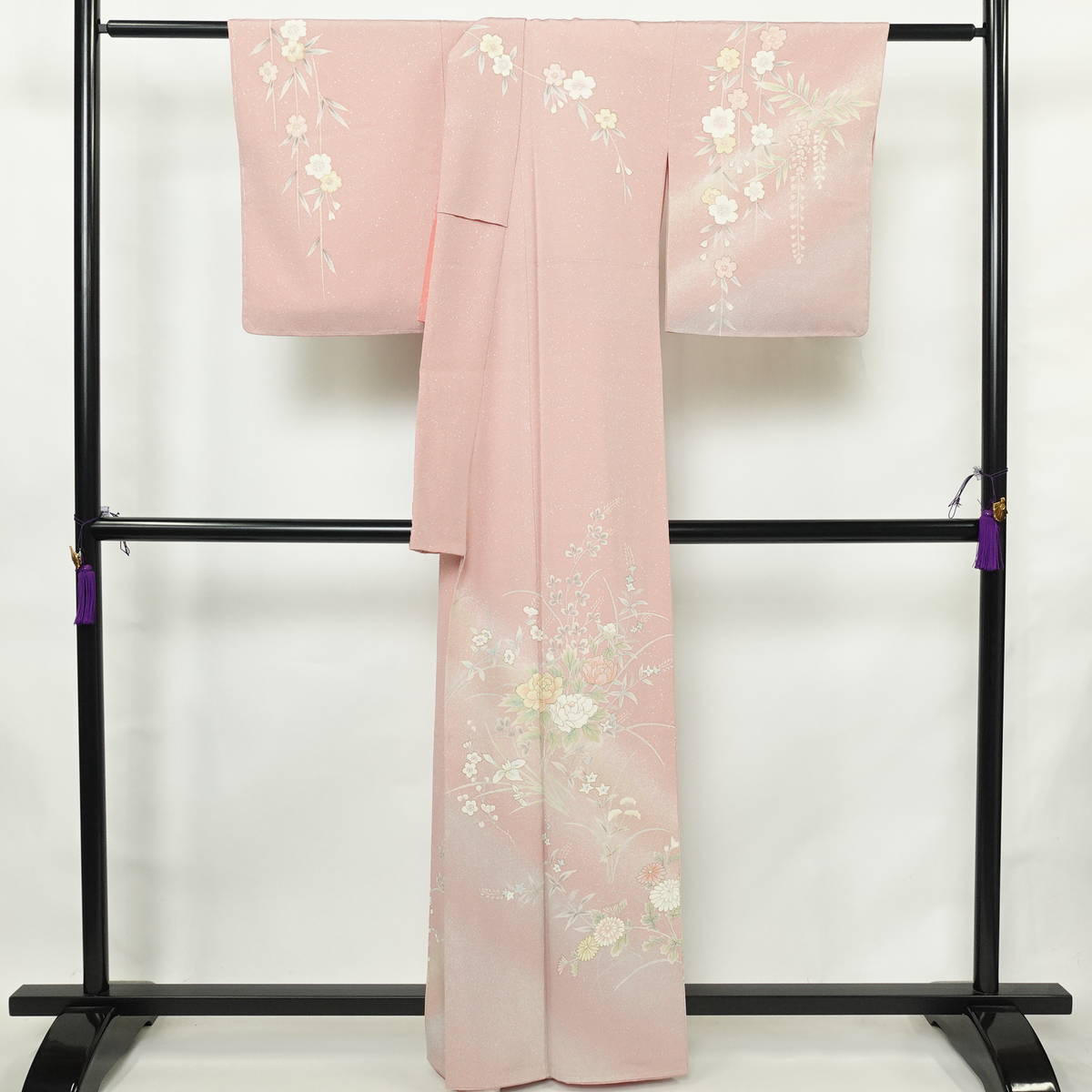 訪問着 伊達襟付き 落款入り しつけ糸付き 正絹 花柄 袷仕立て 身丈162cm 裄丈64cm リサイクル着物 着物 作家物 金彩 入学式 結婚式 七五三 お宮参り フォーマル ピンク_画像2