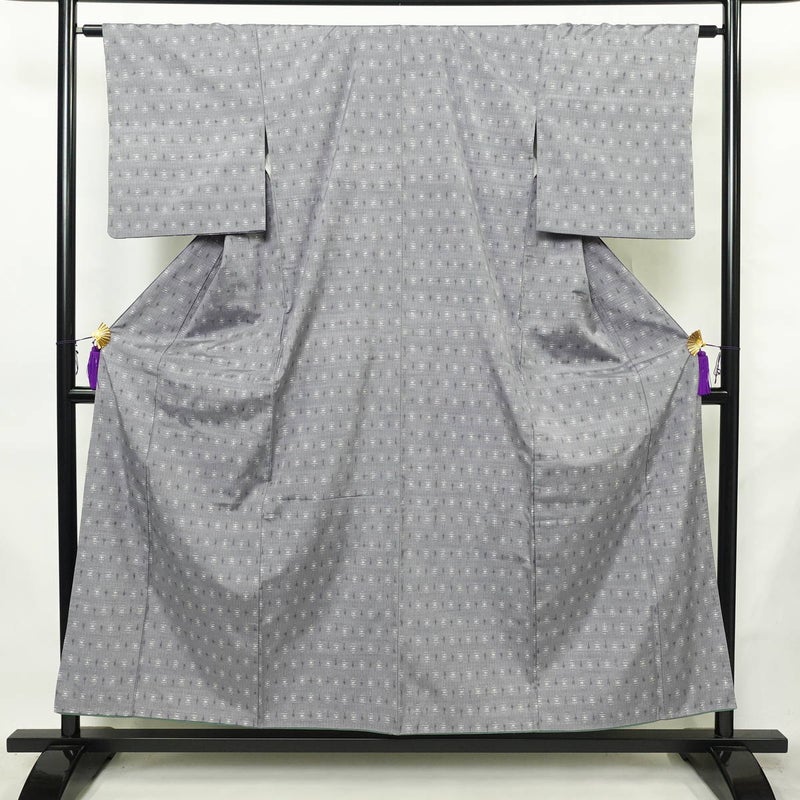 紬 正絹 古典柄 袷仕立て 身丈154.5cm 裄丈63cm リサイクル着物 着物 グレー_画像1