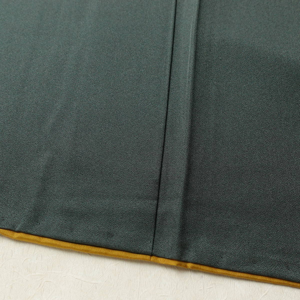 付け下げ 金駒刺繍 正絹 花柄 袷仕立て 身丈161cm 裄丈67.5cm リサイクル着物 着物 箔 入学式 七五三 お宮参り フォーマル 緑・うぐいす色_画像13