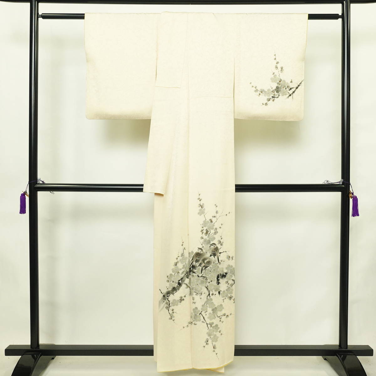 付け下げ 落款入り 正絹 風景柄 袷仕立て 身丈156.5cm 裄丈63.5cm リサイクル着物 着物 作家物 入学式 七五三 お宮参り フォーマル 桜 クリーム_画像2