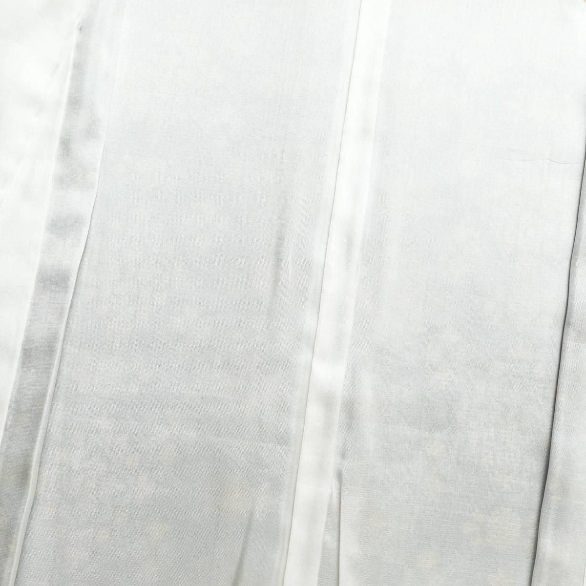 紬 正絹 幾何学柄・抽象柄 袷仕立て 身丈157cm 裄丈63.5cm リサイクル着物 一部しつけ糸付き 着物 多色使い_画像18