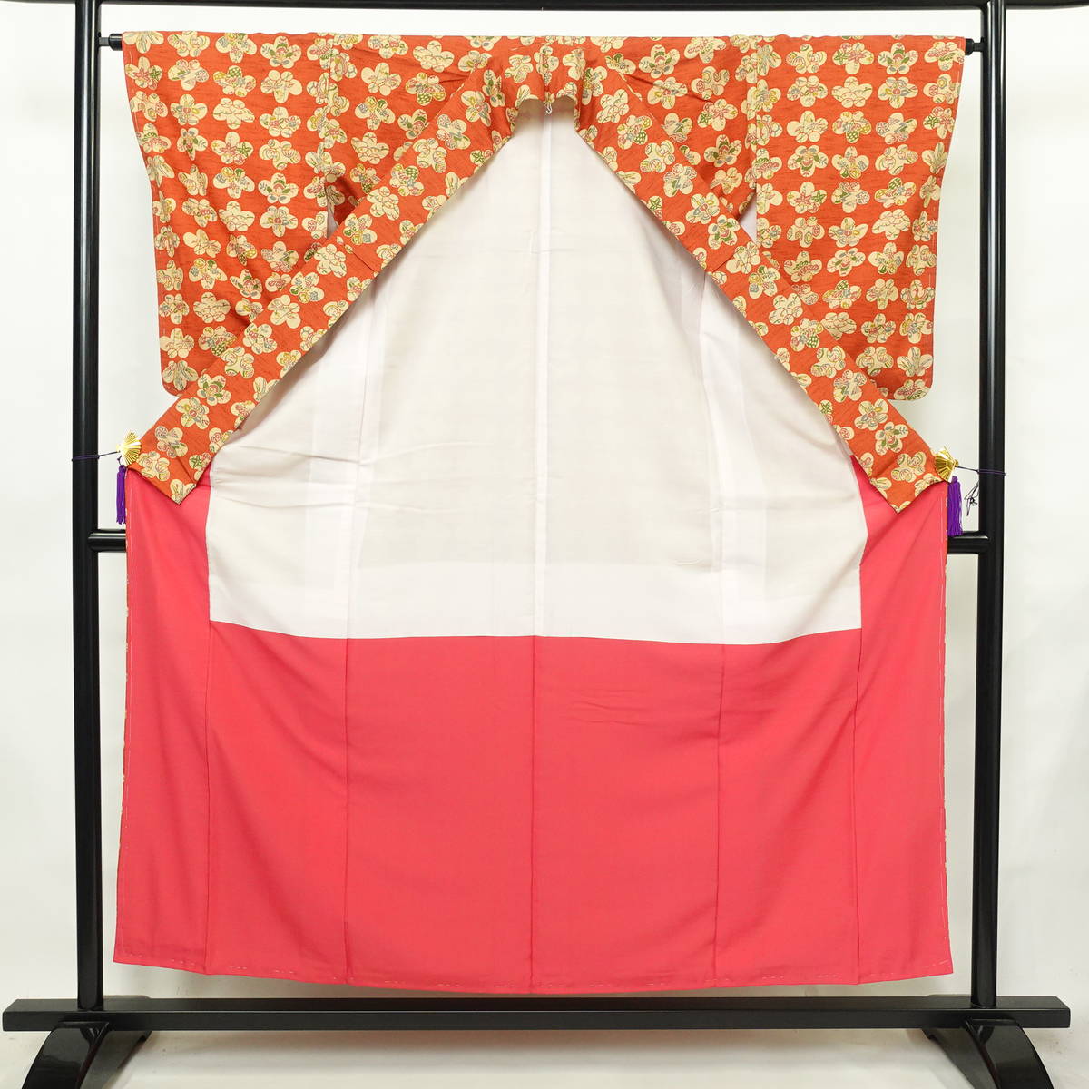 小紋 しつけ糸付き 混紡 古典柄 袷仕立て 身丈155cm 裄丈63.5cm リサイクル着物 着物 紬地 橙_画像3