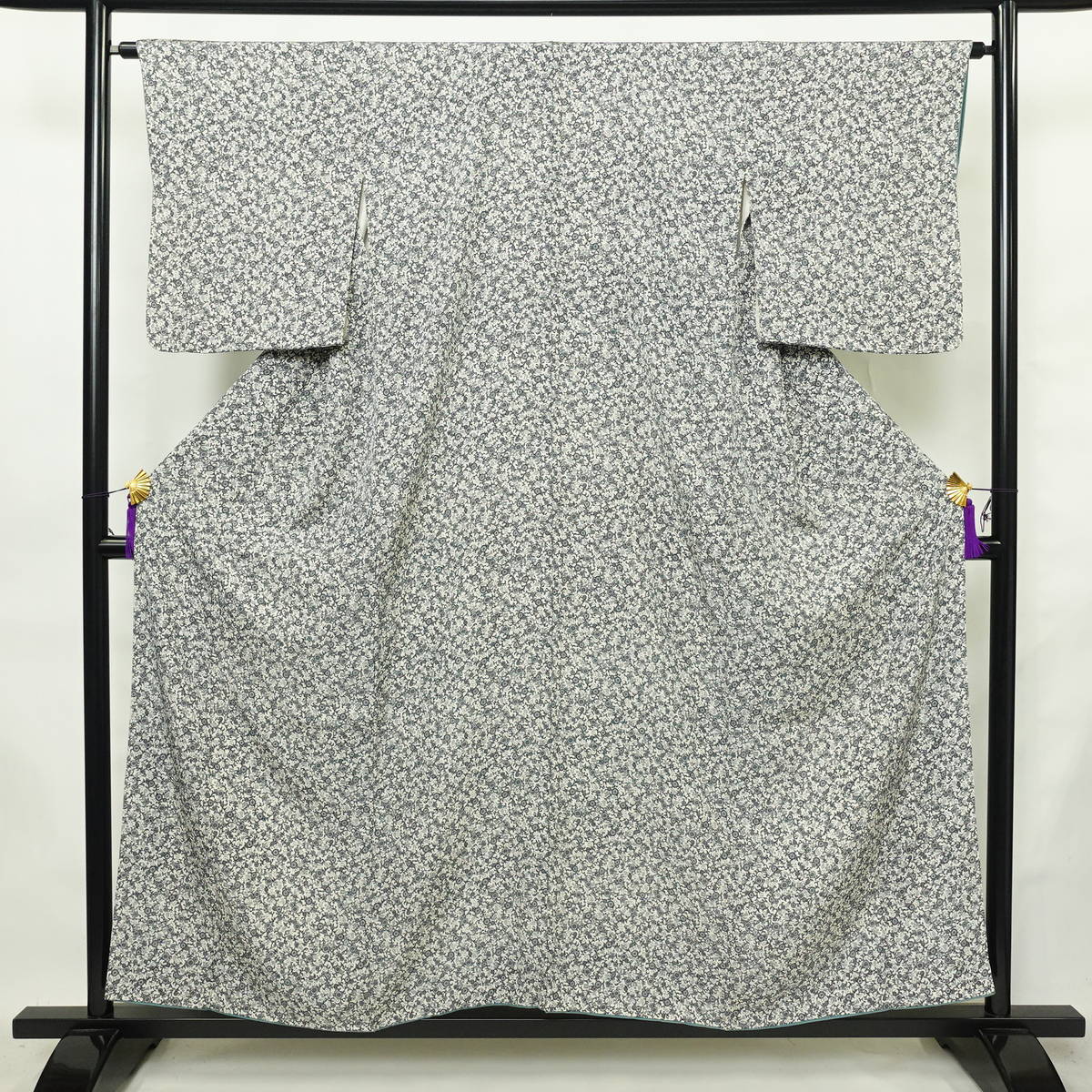 小紋 総柄 正絹 花柄 袷仕立て 身丈155.5cm 裄丈64cm リサイクル着物 着物 白_画像1