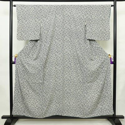小紋 総柄 正絹 花柄 袷仕立て 身丈155.5cm 裄丈64cm リサイクル着物 着物 白