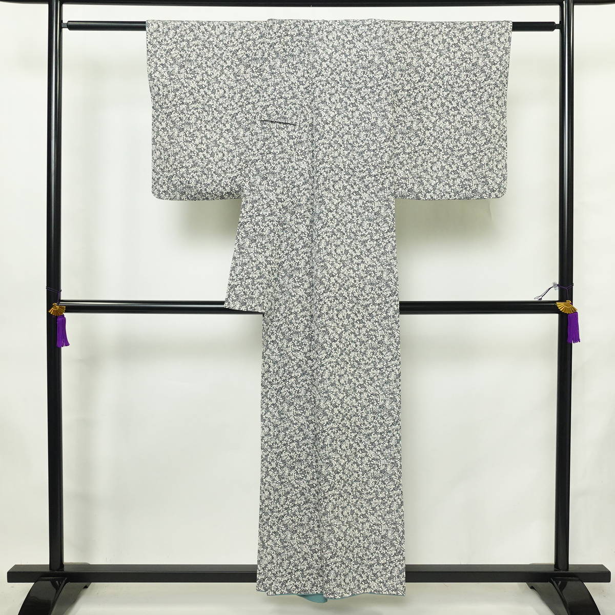 小紋 総柄 正絹 花柄 袷仕立て 身丈155.5cm 裄丈64cm リサイクル着物 着物 白_画像2