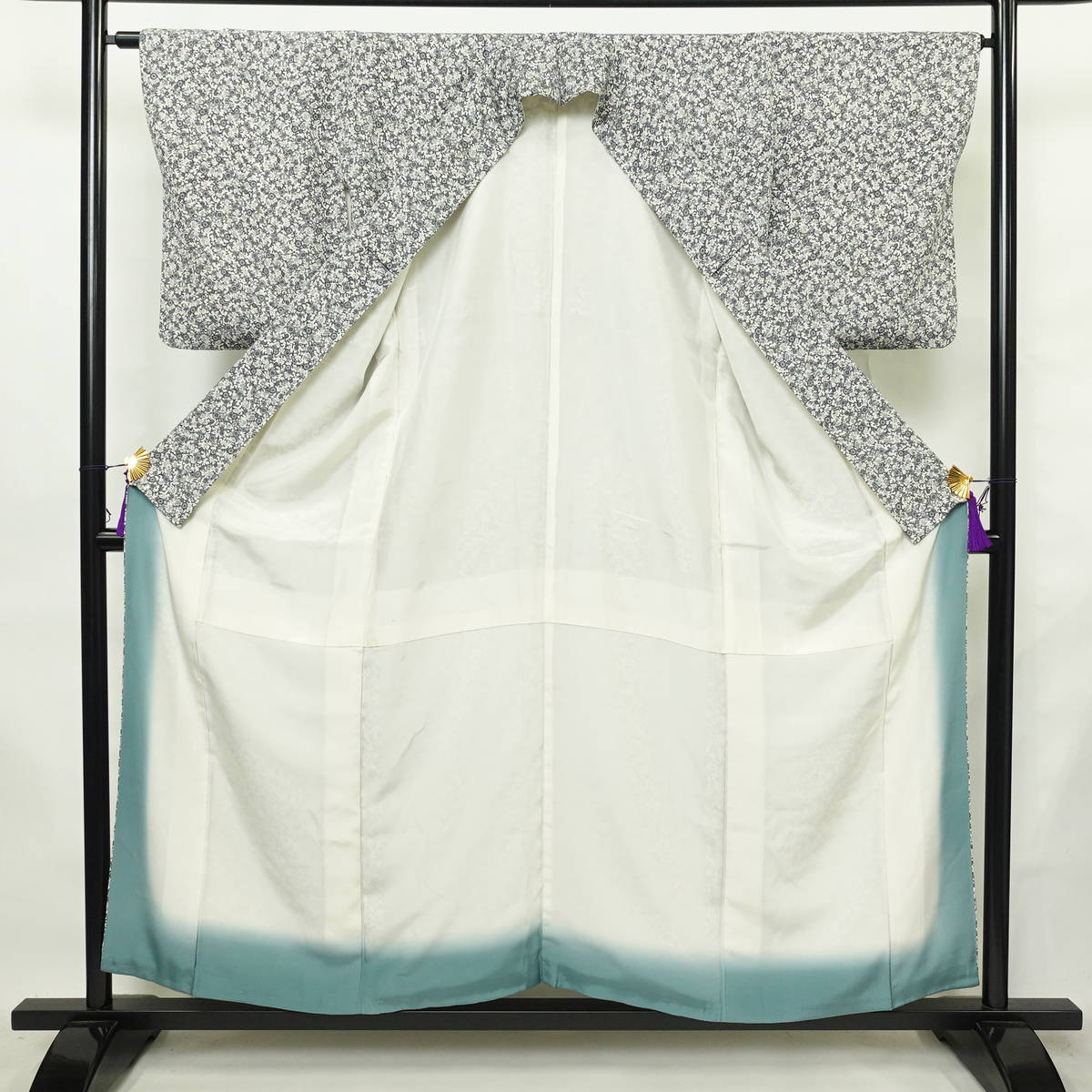 小紋 総柄 正絹 花柄 袷仕立て 身丈155.5cm 裄丈64cm リサイクル着物 着物 白_画像3