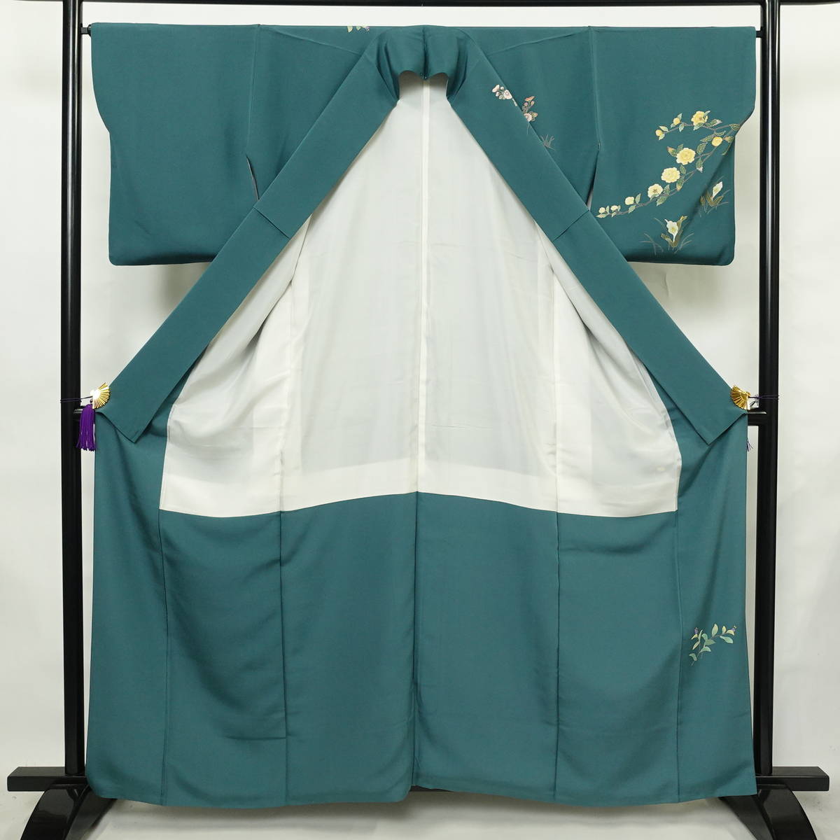 訪問着 落款入り 正絹 風景柄 袷仕立て 身丈160cm 裄丈65cm リサイクル着物 着物 緑・うぐいす色_画像3