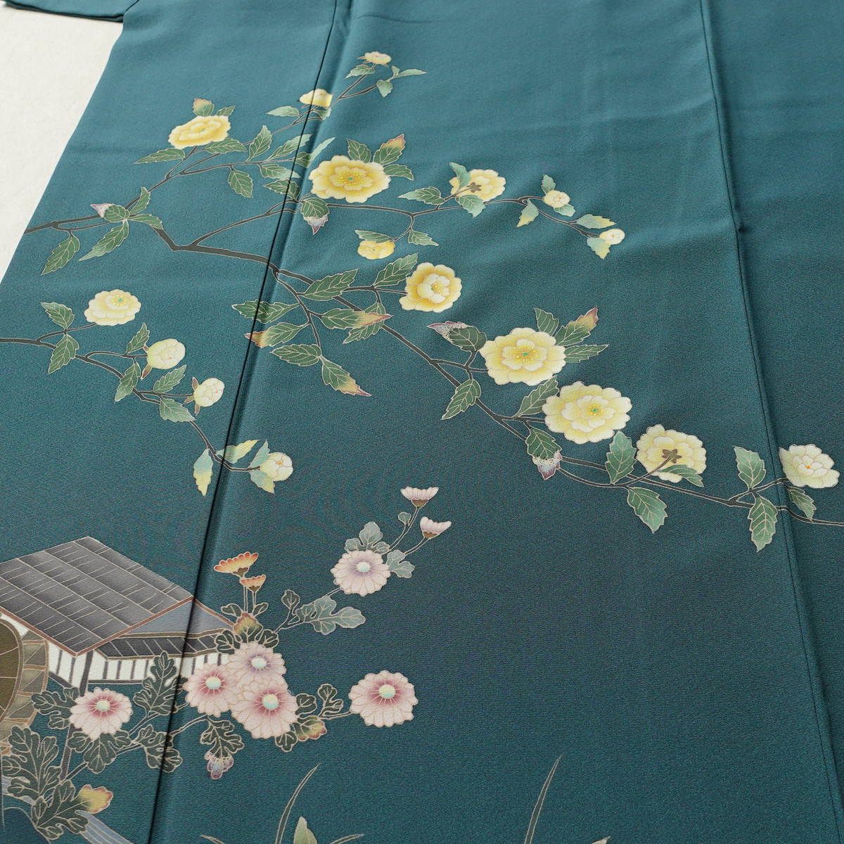 訪問着 落款入り 正絹 風景柄 袷仕立て 身丈160cm 裄丈65cm リサイクル着物 着物 緑・うぐいす色_画像5