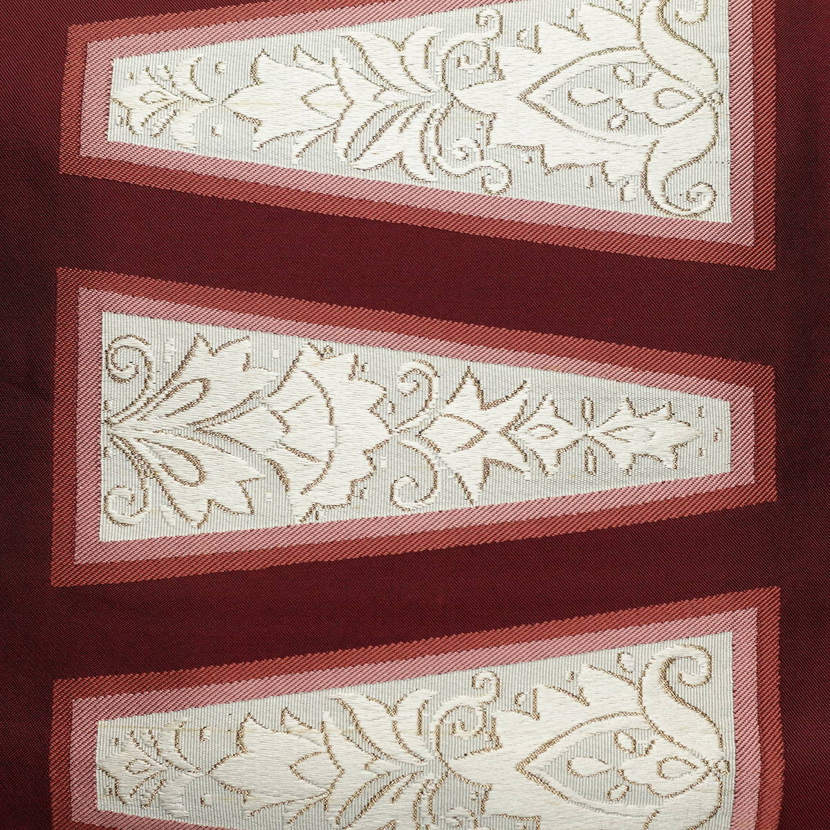 名古屋帯 太鼓柄 正絹 木の葉・植物柄 通し仕立て なごや帯 リサイクル帯 帯 金糸 小豆・エンジ_画像2