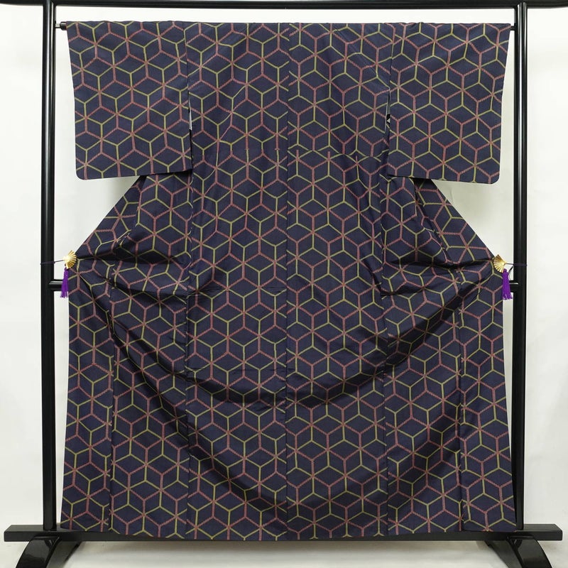 紬 混紡 亀甲柄 袷仕立て 身丈160.5cm 裄丈66cm リサイクル着物 着物 青・紺_画像1