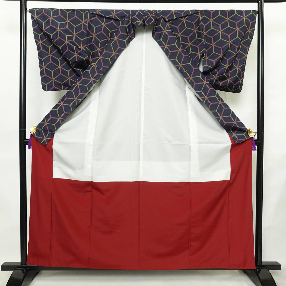 紬 混紡 亀甲柄 袷仕立て 身丈160.5cm 裄丈66cm リサイクル着物 着物 青・紺_画像3