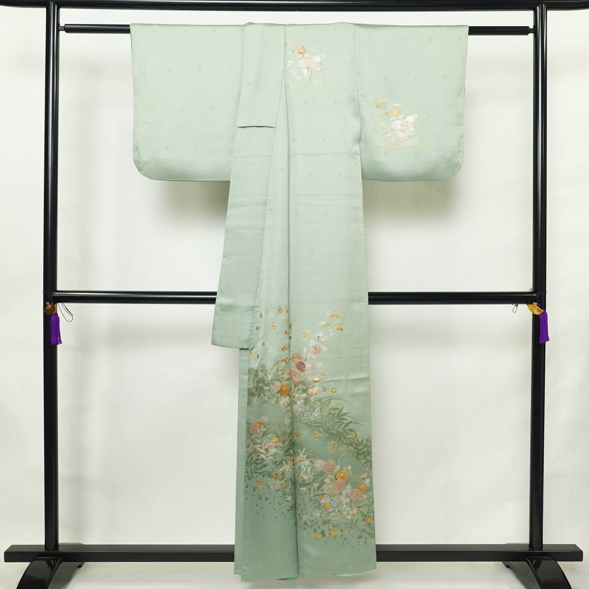 付け下げ 正絹 花柄 袷仕立て 身丈156.5cm 裄丈62.5cm リサイクル着物 着物 箔 金彩 入学式 卒業式 七五三 お宮参り フォーマル 桜 緑・うぐいす色_画像2