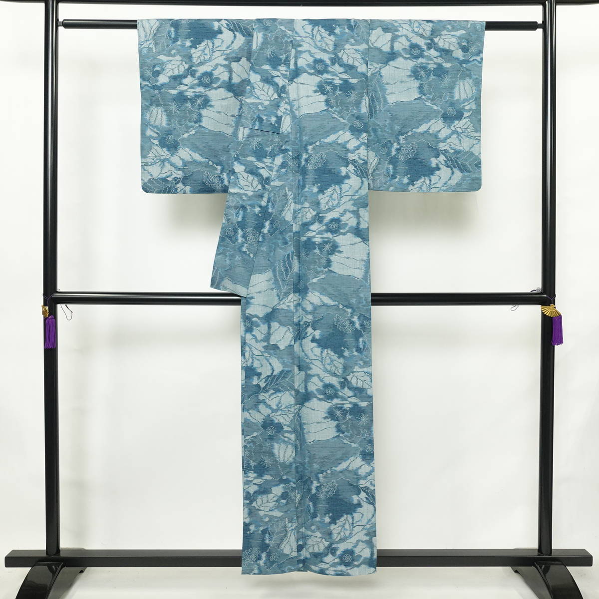 単衣 紬 正絹 花柄 単衣仕立て 身丈153cm 裄丈62.5cm リサイクル着物 着物 青・紺_画像3