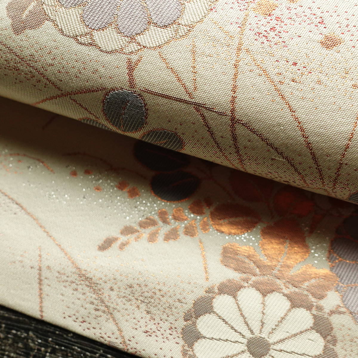 名古屋帯 六通柄 良品 正絹 花柄 名古屋仕立て なごや帯 リサイクル帯 帯 箔 菊 ベージュ_画像10