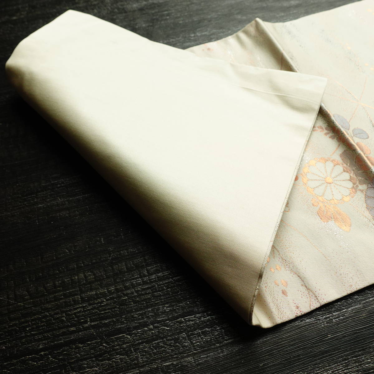 名古屋帯 六通柄 良品 正絹 花柄 名古屋仕立て なごや帯 リサイクル帯 帯 箔 菊 ベージュ_画像12