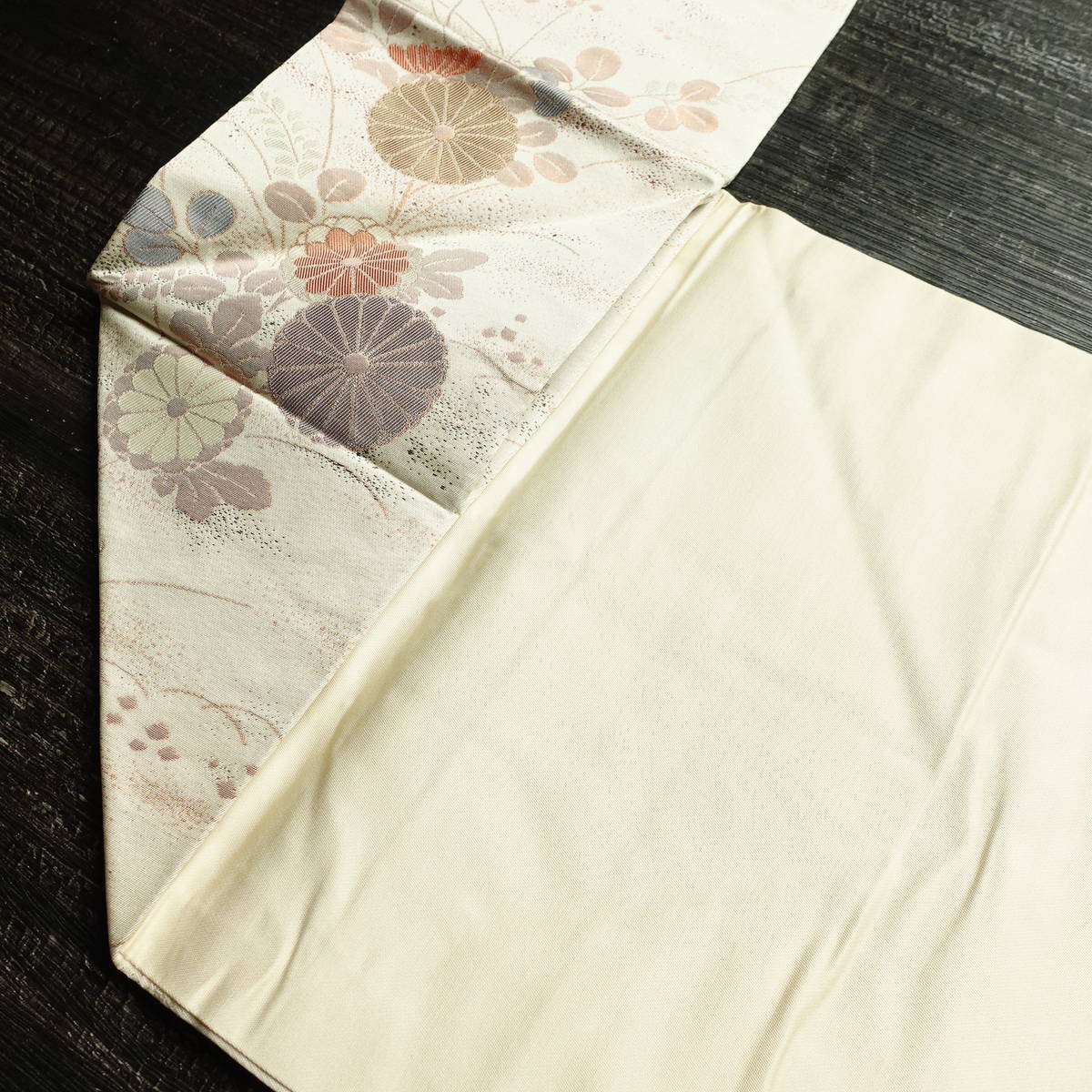 名古屋帯 六通柄 良品 正絹 花柄 名古屋仕立て なごや帯 リサイクル帯 帯 箔 菊 ベージュ_画像24
