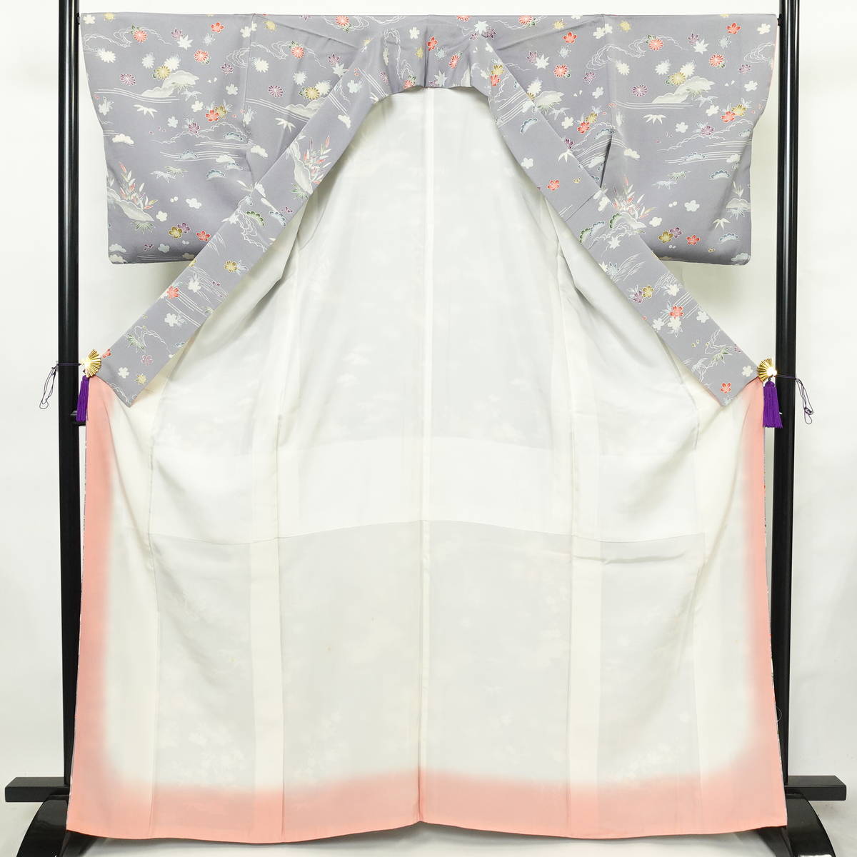 小紋 縮緬 付下小紋 正絹 木の葉・植物柄 袷仕立て 身丈167cm 裄丈66cm リサイクル着物 着物 紫・藤色_画像3