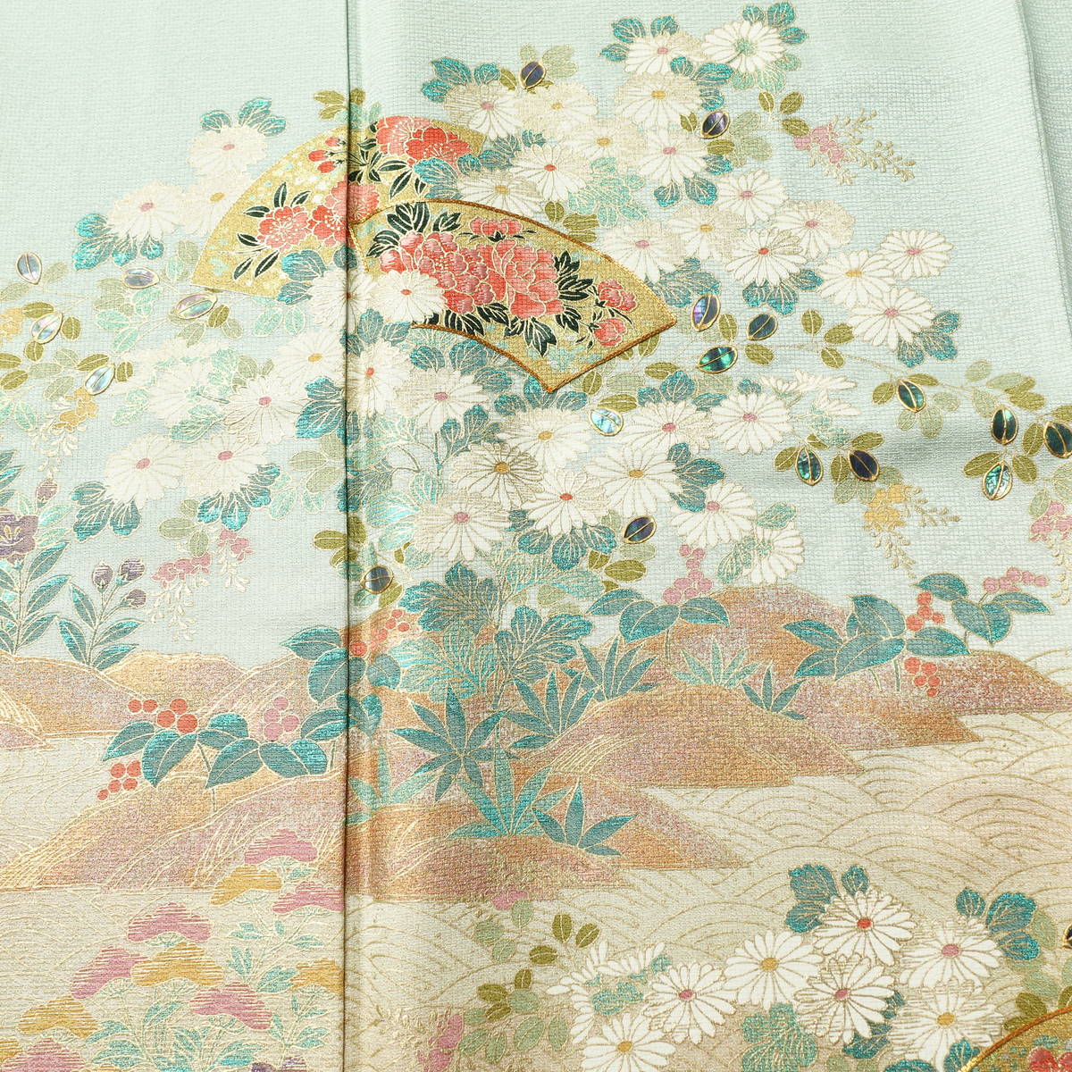 訪問着 良品 金駒刺繍 綸子 正絹 木の葉・植物柄 袷仕立て 身丈149.5cm 裄丈61.5cm リサイクル着物 着物 刺繍 箔 共八掛 金彩 入学式 卒業式 結婚式 七五三 お宮参り フォーマル 四季花 緑・うぐいす色_画像6