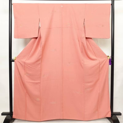 小紋 一つ紋付き 付下小紋 正絹 古典柄 袷仕立て 身丈163.5cm 裄丈66cm リサイクル着物 着物 金糸 銀糸 ピンク