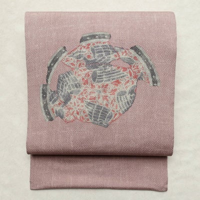 名古屋帯 太鼓柄 良品 縮緬 正絹 幾何学柄・抽象柄 名古屋仕立て なごや帯 リサイクル帯 帯 くすみピンク ピンク