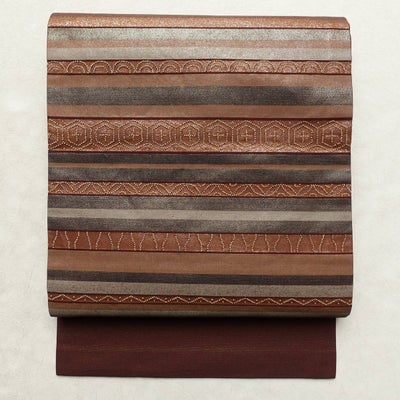名古屋帯 太鼓柄 良品 相良刺繍 正絹 縞柄・線柄 名古屋仕立て なごや帯 リサイクル帯 帯 刺繍 茶